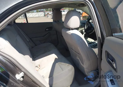 2014 Chevrolet Malibu 1Ls z USA, uszkodzony, nr VIN 1G11B5SL9EF138023